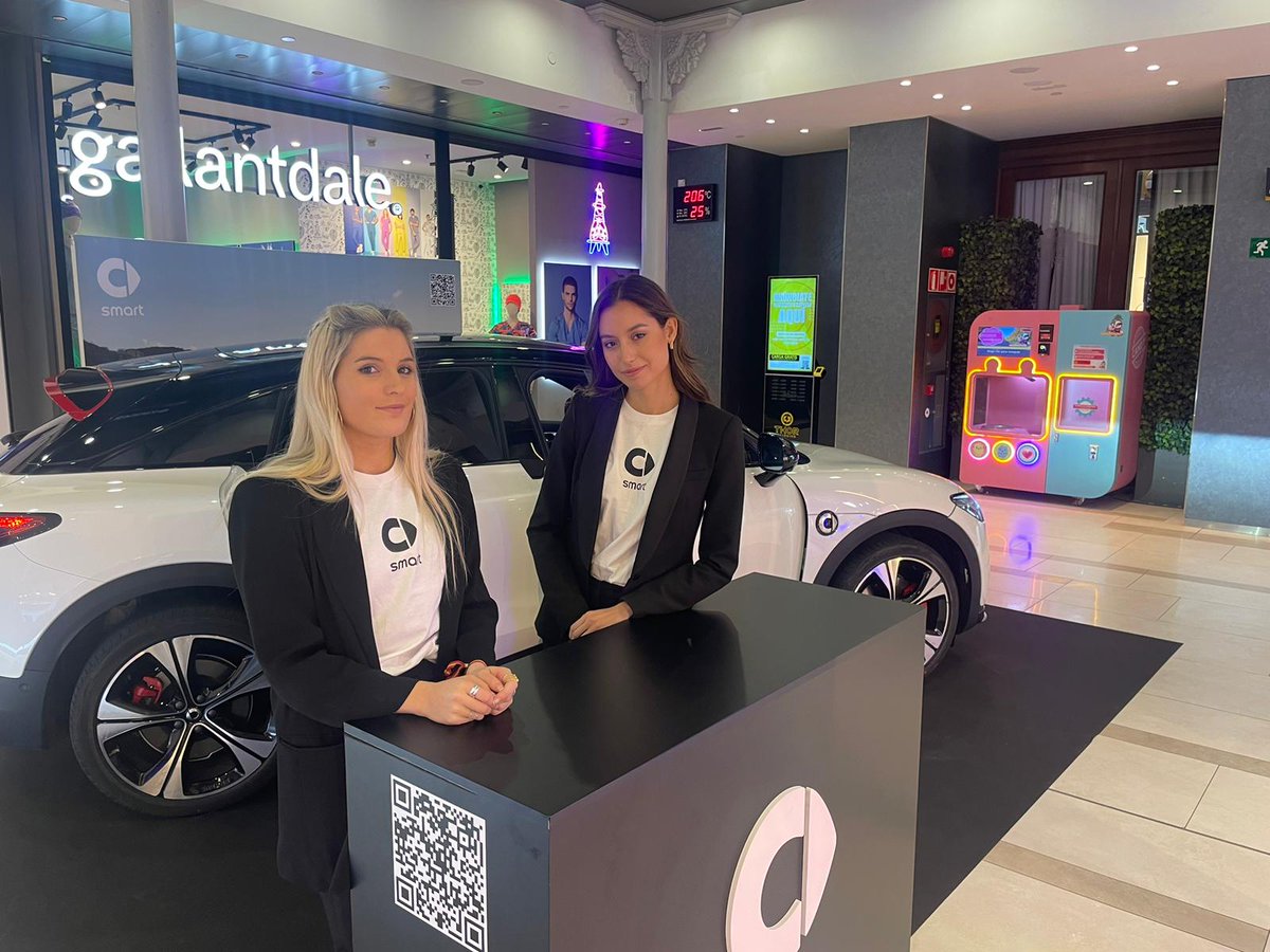 VSD_Events's tweet photo. Termina una jornada interesante con #smart. 😏
Pero ojo, que esto solo acaba de empezar porque terminar, terminaremos en junio. 😉
Y por cierto, si quieres probar el @smart_worldwide #3, pásate por #ABCSerrano. Tienes hasta el próximo martes. 😉
#EquipoVSD #smart3 https://t.co/QYxgDuY4oA