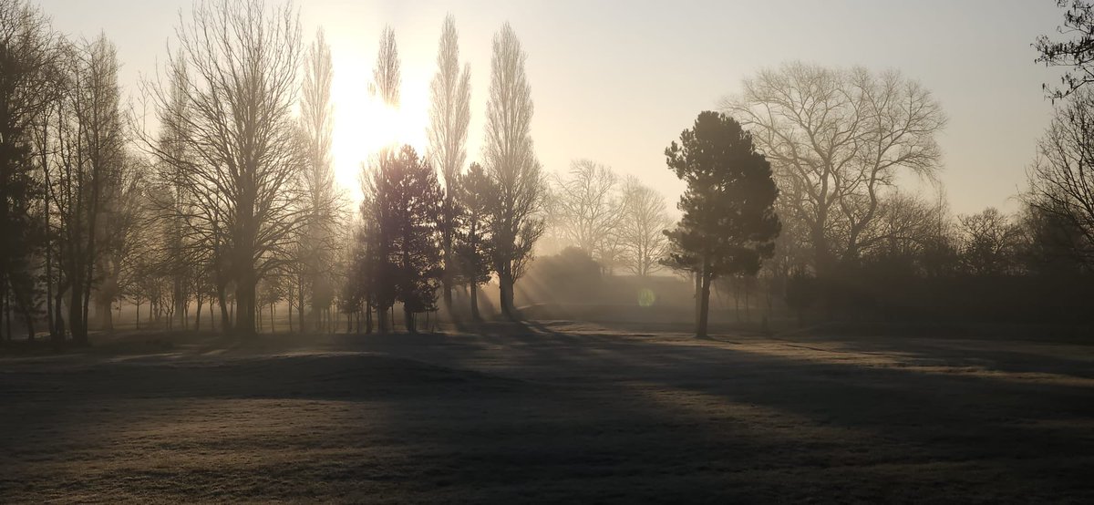 Pontefract & District Golf Club tweet media