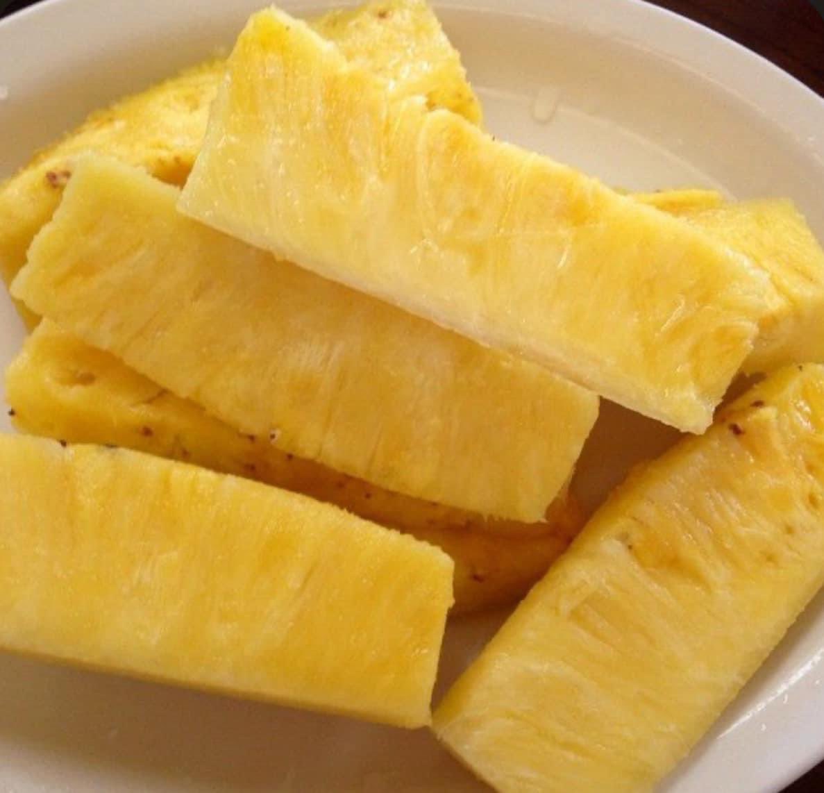 maceomulan's tweet photo. one of the best fruits https://t.co/AsowYincko
