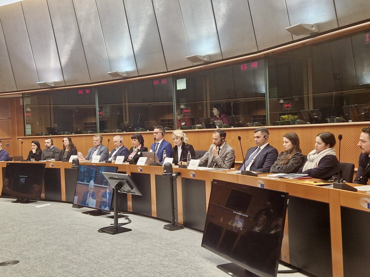 Today, we're proud to co-organise the roundtable on the critical role of European ports in the TEN-T network at the European Parliament. 🌍🚢 We'll be diving deep into discussions on the future of transportation and infrastructure in Europe. #TENTNetwork #SustainableTransport