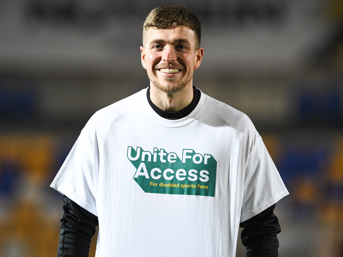 YorkCityFC's tweet image. 🤝 #UniteForAccess.

#YCFC 🔴🔵 | 📲🤝 @BristolStMotors | @lpftweets