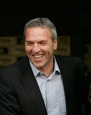 A happy Middendorp is good for South African soccer... What a great coach this one