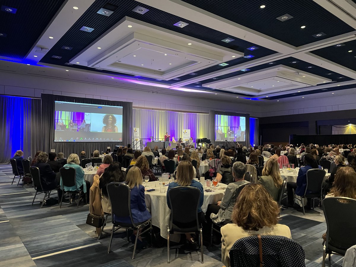 Encore Canada tweet media