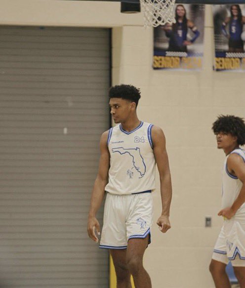 The Charlotte Tarpons have had an improbable postseason run and are in the Final Four for the first time since 2021. The Tarpons have got key contributions from Jordan Attia and Chris Cornish who has improved as the season rolls on. STORY: ontheradarhoops.com/otr-hoops-fhsa…
