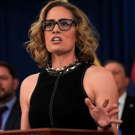 BREAKING: Turncoat Senator Kyrsten Sinema announces that she will NOT be running for reelection in the Senate — clearing the way for a  likely victory for staunch Democrat Ruben Gallego.

This is a HUGE win for Arizona! 

Sinema is an absolute disgrace. She jumped ship from the