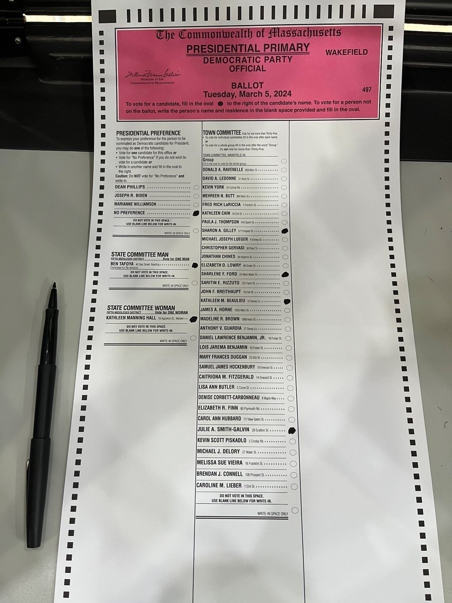 ChrisMu24469747's tweet photo. I’m a registered independent, but MA is thankfully a semi-closed primary state, so I voted “no preference” on the Democratic ballot. 

#votenopreference
#nopreference https://t.co/Km339dUhQc