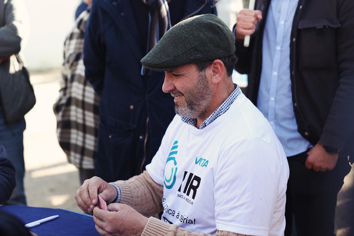 _tinoderans_'s tweet image. O Povo é Top 👌🏼
Vota RIR 🗳️

#TinodeRans #PartidoRIR #Vamosvotarnocalceteiro #VotaRIR #Porto