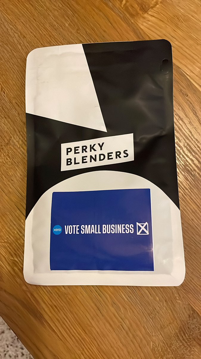 And the award for best promotional give away goes to @Xero and @perkyblenders for this epic co-branded gift today. I cannot wait to crack this open - but may have to hold off until the morning!! #SmallBusiness