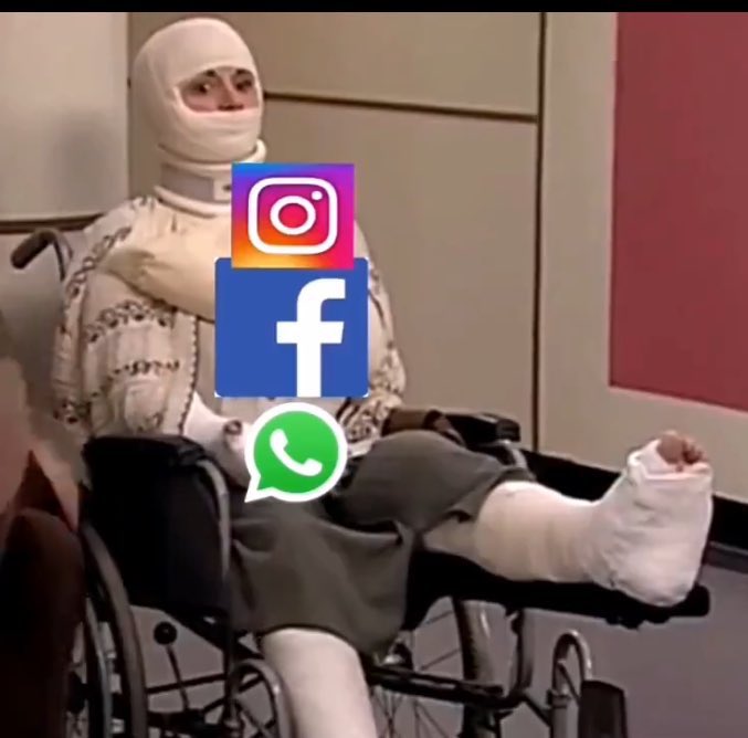 El que quiero que se derrumbe sobre mi // lo que se derrumba sobre mi