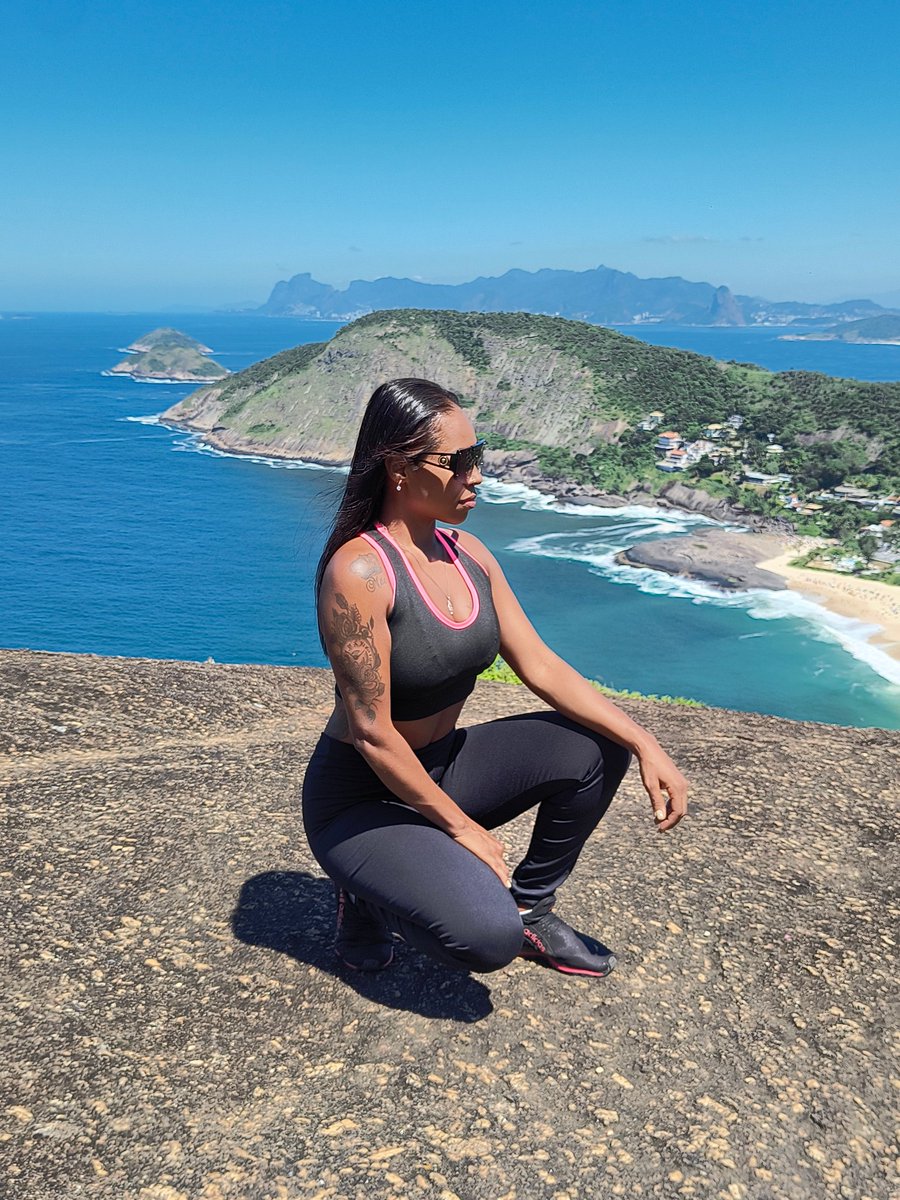 KatyMoraes9's tweet photo. A vida é de quem se Atreve a viver! 🤍
Me Permitindo passar por cima de
#traumas &
#medos https://t.co/Ss41VHWfOm