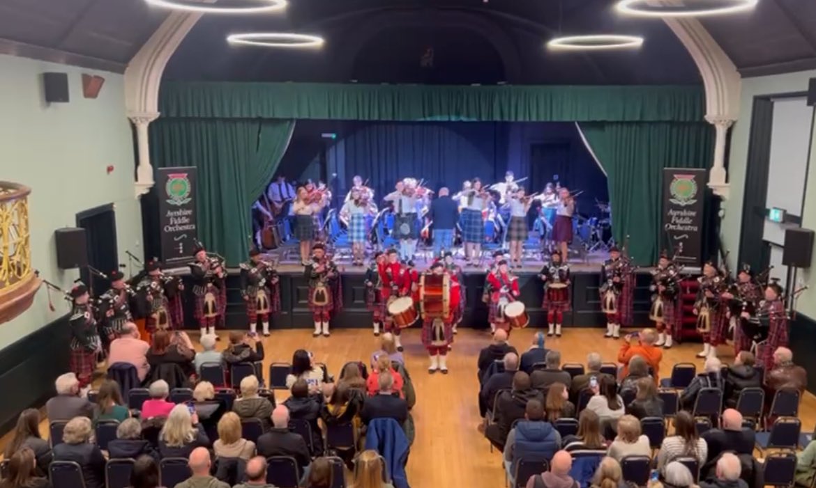 Carrick Academy Music (@music_carrick) on Twitter photo 2 of our current <a href="/Carrick_Academy/">Carrick Academy</a> pupils, Mirren and Kirsty; and former pupil Abbie performed in Maybole Town Hall at the weekend with <a href="/MaybolePipeBand/">Maybole Pipe Band</a> and <a href="/AyrshireFiddle/">Fiddle Orchestra</a> 🏴 🎶 2 of our current <a href="/Carrick_Academy/">Carrick Academy</a> pupils, Mirren and Kirsty; and former pupil Abbie performed in Maybole Town Hall at the weekend with <a href="/MaybolePipeBand/">Maybole Pipe Band</a> and <a href="/AyrshireFiddle/">Fiddle Orchestra</a> 🏴 🎶