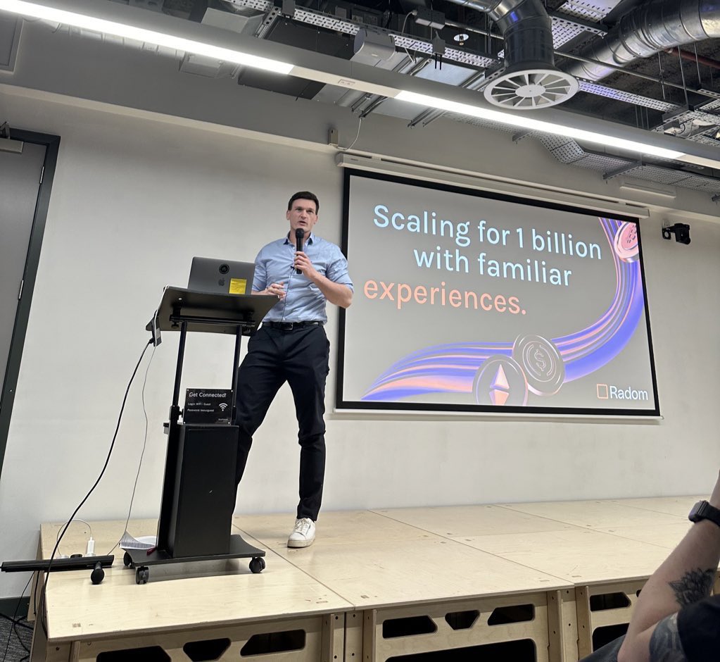 🏴󠁧󠁢󠁳󠁣󠁴󠁿 TALK 4 - Chris Wilson, founder and CEO of @RadomNetwork presents...

'Scaling for the next billion users'

<a href="/BlockStartScot/">BlockStart Scotland</a>💥