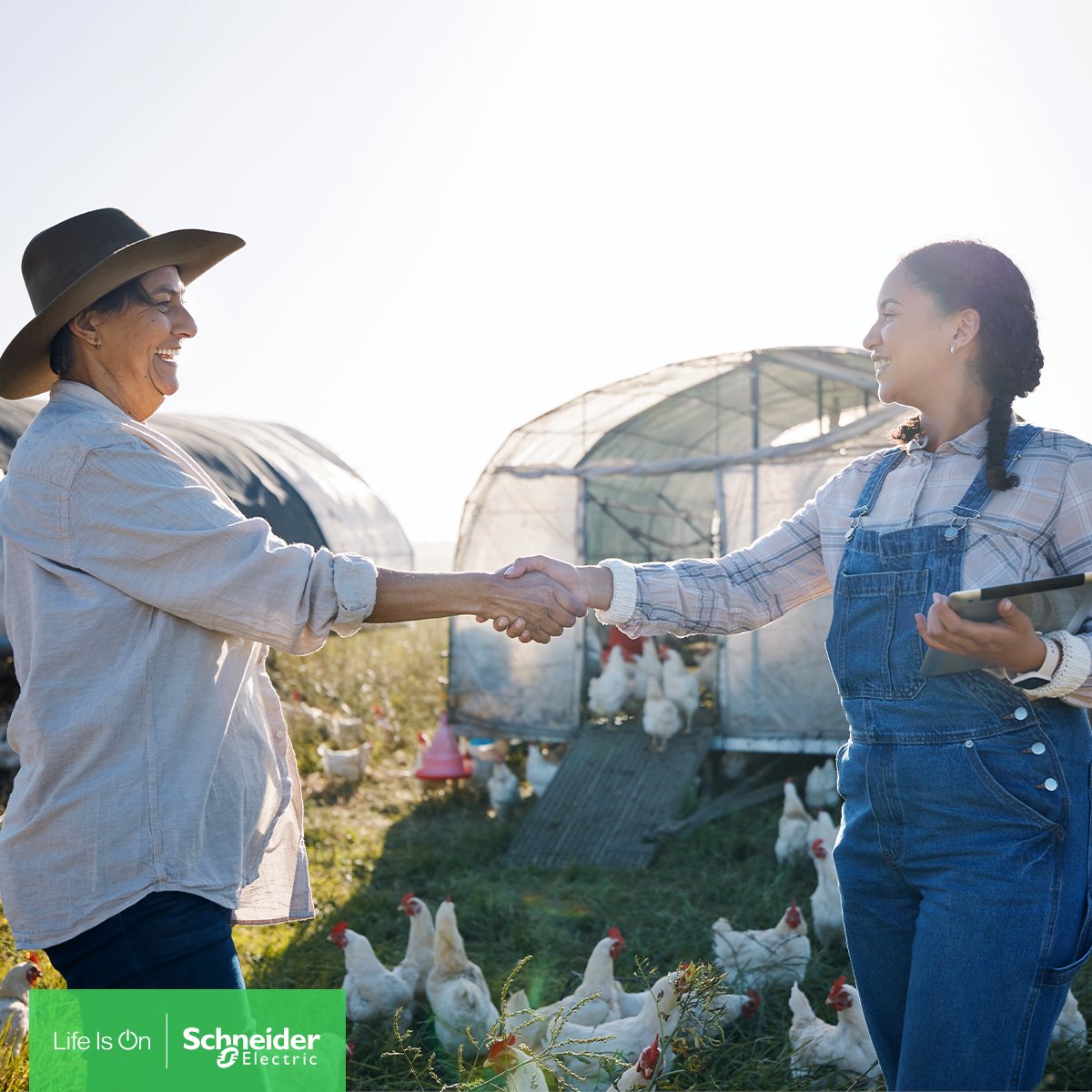 Considering a career at Schneider Electric? Stay informed about our latest opportunities, events, and career discussions by signing up for career news and joining our talent community.

Stay in the know by signing up here: spr.ly/6013XYTWD