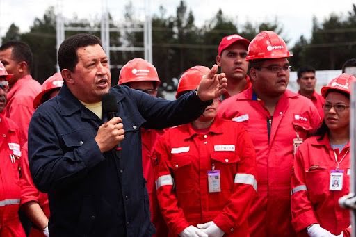 Hoy, a 11 años de su siembra, recordamos al Comandante Hugo Chávez con una profunda carga emotiva, pero con la gran convicción de continuar preservando su legado de soberanía y dignidad nacional. Seguimos avanzando para dar lo mejor de nosotros, sin rendirnos, por él y su obra.