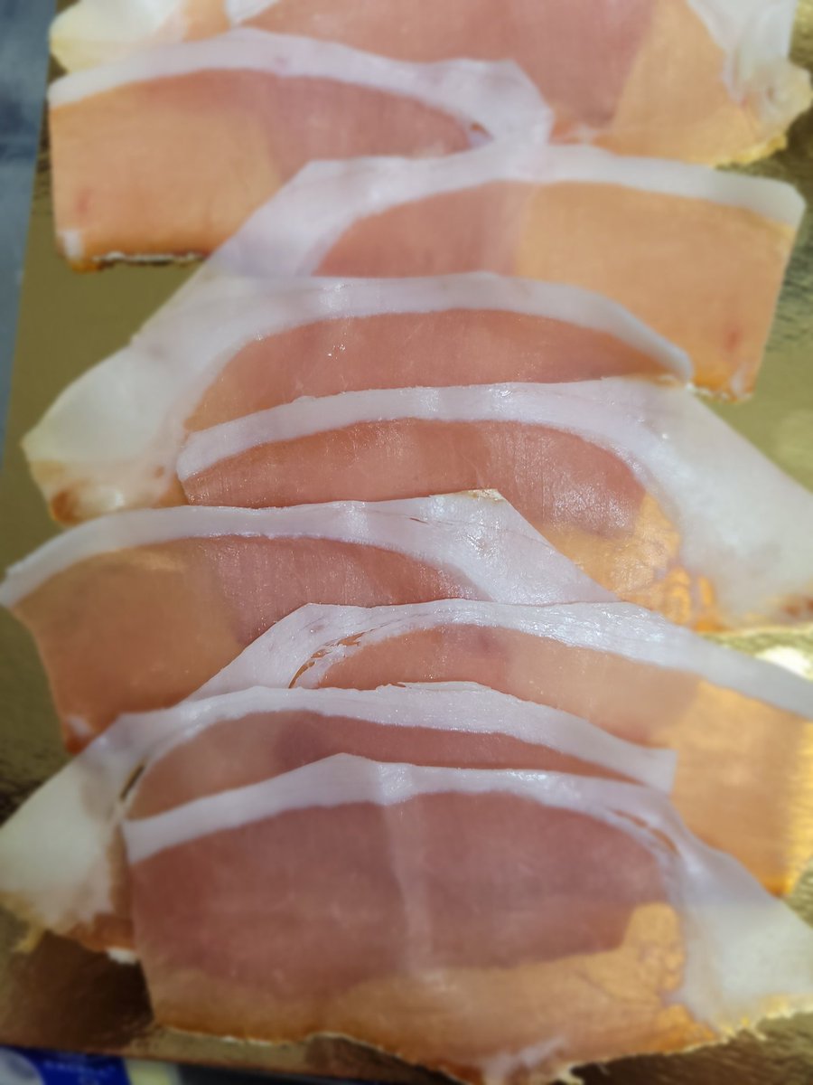Oak smoked pork loin ie lomo. Limited amount made but definitely will be making more <a href="/Charcuterie_AW/">World Charcuterie Awards</a> <a href="/BernieKeith100/">Bernie Keith</a> <a href="/ChronandEcho/">Northampton Chron</a> <a href="/NorthamptonCo/">The Northampton Cheese Company #SBS WINNER</a> <a href="/friarsfarm1/">friars farm #SBS Winner</a> <a href="/NN_BestSurprise/">Visit Northamptonshire</a> <a href="/MadeInNorthants/">Made In Northamptonshire</a>