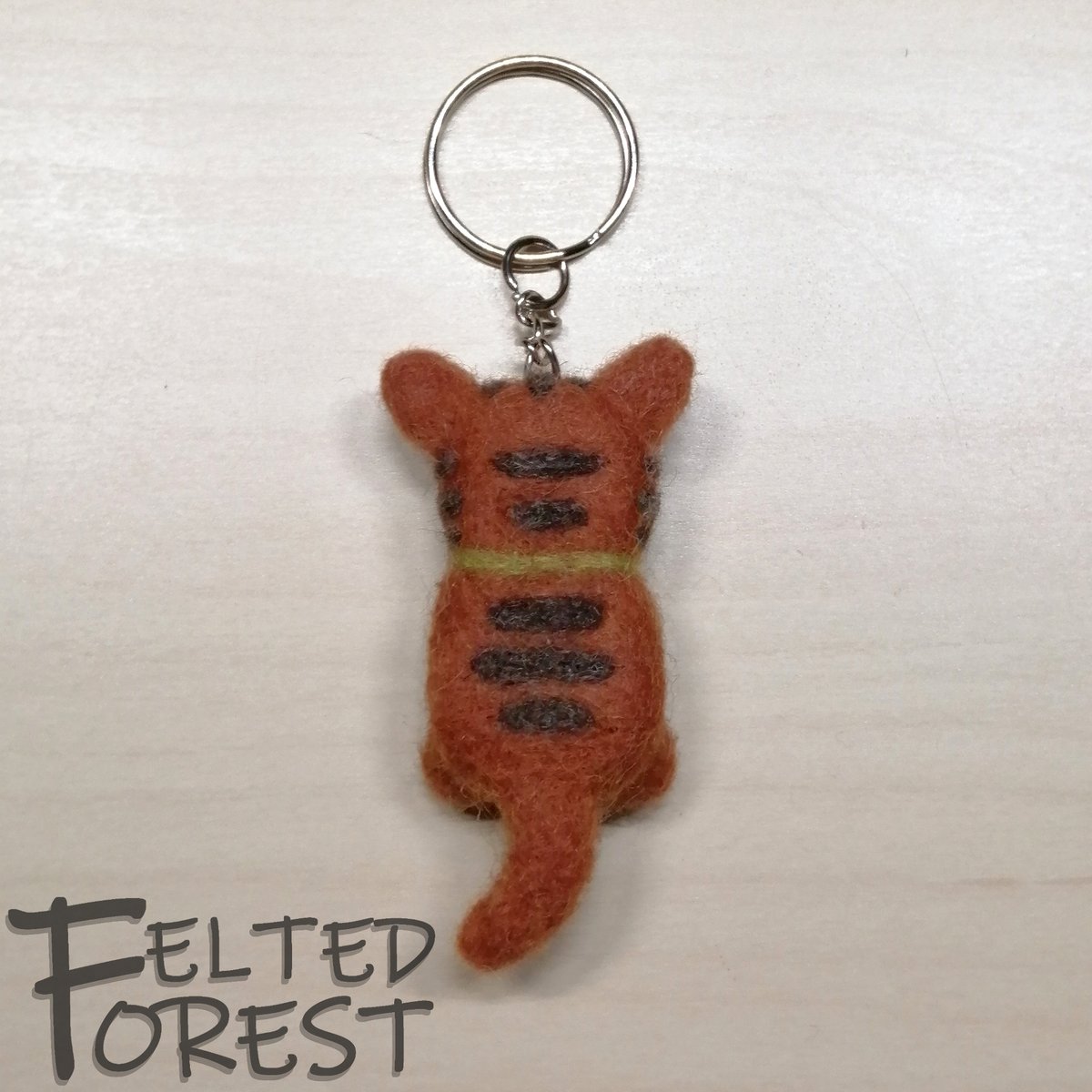 Felted_Forest's tweet photo. Cat pendant🐯

#feltedforest #felting #needlefelting #felted #feltcraft #felt #wool #handmade #cat #tiger #animal #pendant https://t.co/0DfT0xBnyM