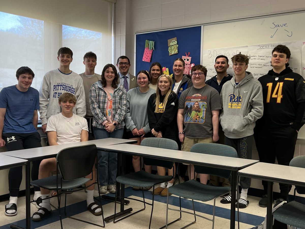Thank you to <a href="/PittBradford/">Pitt-Bradford</a> for inviting me to work with your pre-service teachers today! They’re incredible young men and women and I can’t wait for them to join us in the field. Their questions and hunger to learn were invigorating! <a href="/PADeptofEd/">PA Department of Education</a> <a href="/nstoypa/">NSTOY-PA</a>