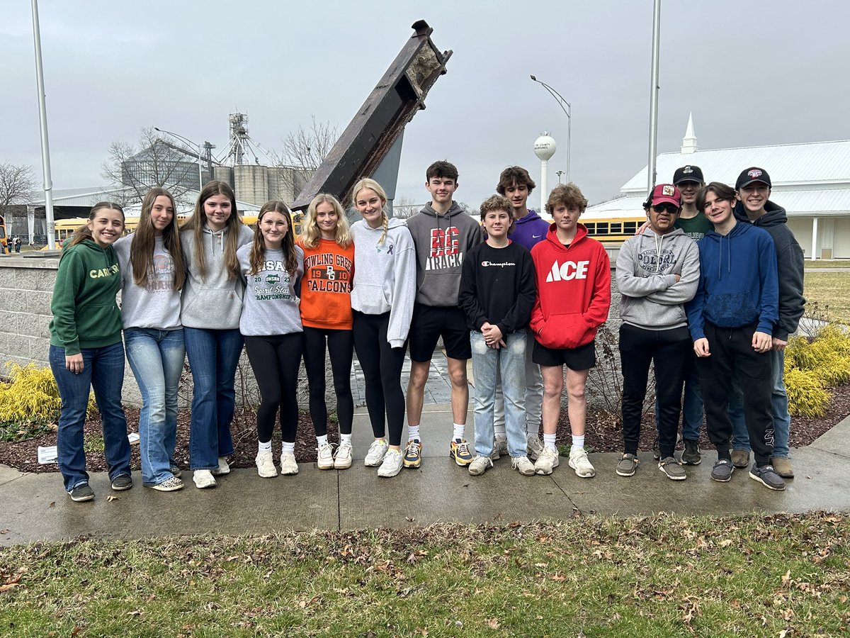 BGHSFFA's tweet photo. We had 19 students participate in the District 1 Spring CDEs.  We had teams compete in the General Livestock Judging, Meats Evaluation and Agronomy CDEs. https://t.co/NVFVkrvP3z