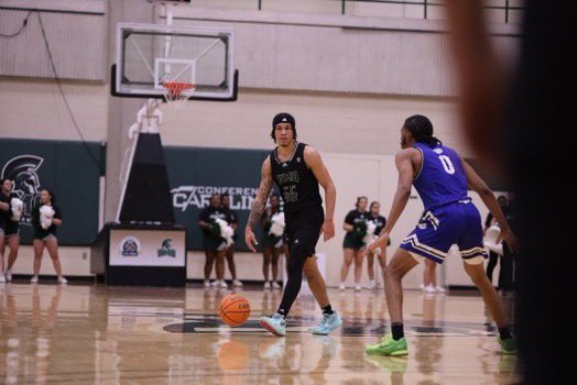 Mount Olive (D2) guard Trey Nelson has officially entered the transfer portal, he tells TPR.

6-0 sophomore averaged 8.6 PPG, 5.0 APG, and 1.5 STLPG while shooting 46% from the floor and 33% from deep this season.

Ranked second in Conference Carolinas for APG and was top-25