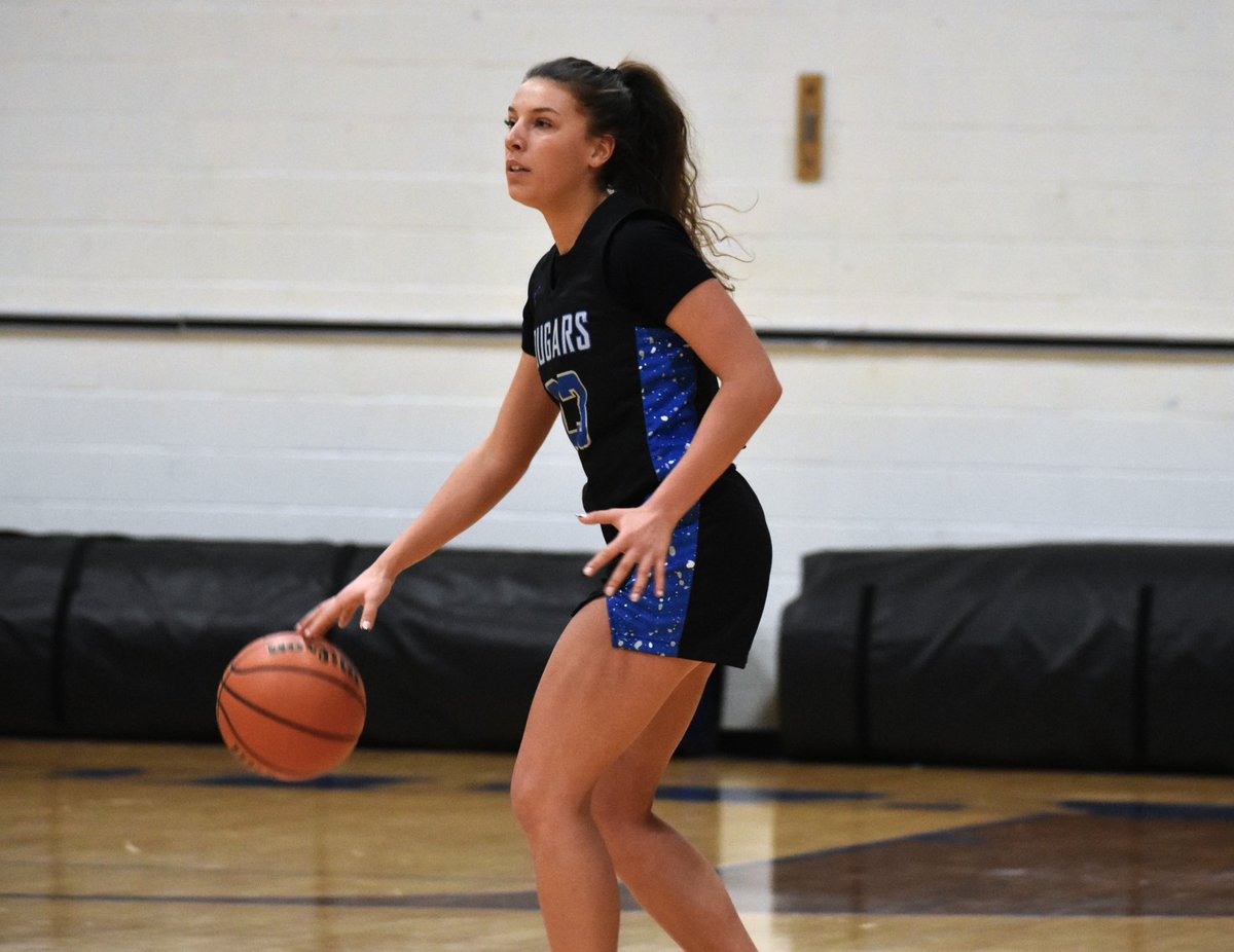 Congrats to Olivia Lombardo for earning All-League Honorable Mention!