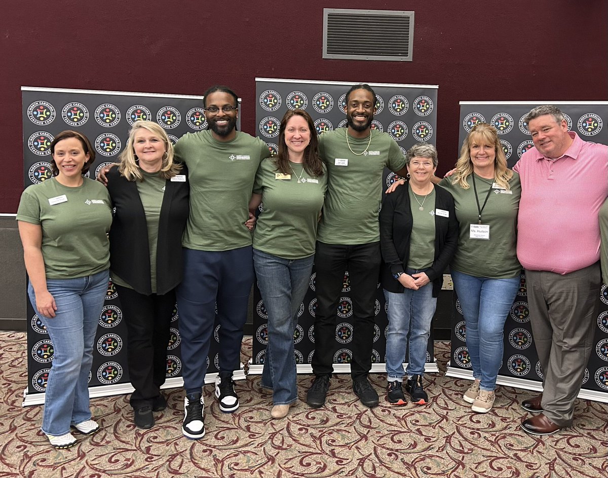 Rachel Frye tweet media