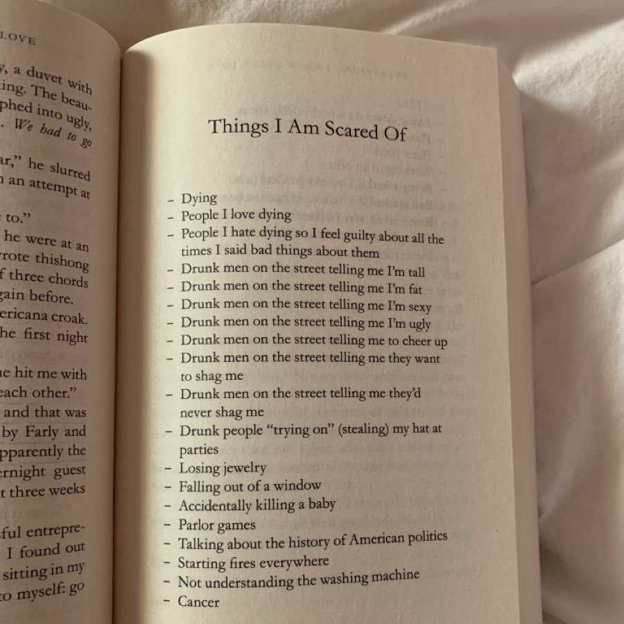 simonehalex's tweet photo. everything i know about love by dolly alderton 
★ ★ ★ ★.5/5
    ~ at first this started off a bit pretentious but it went on to give such a raw picture of being a women in your 20s navigating so many topics 
    ~ would love to reread in a couple years to see how i view it🫶🏻 https://t.co/6FxWVcroLO