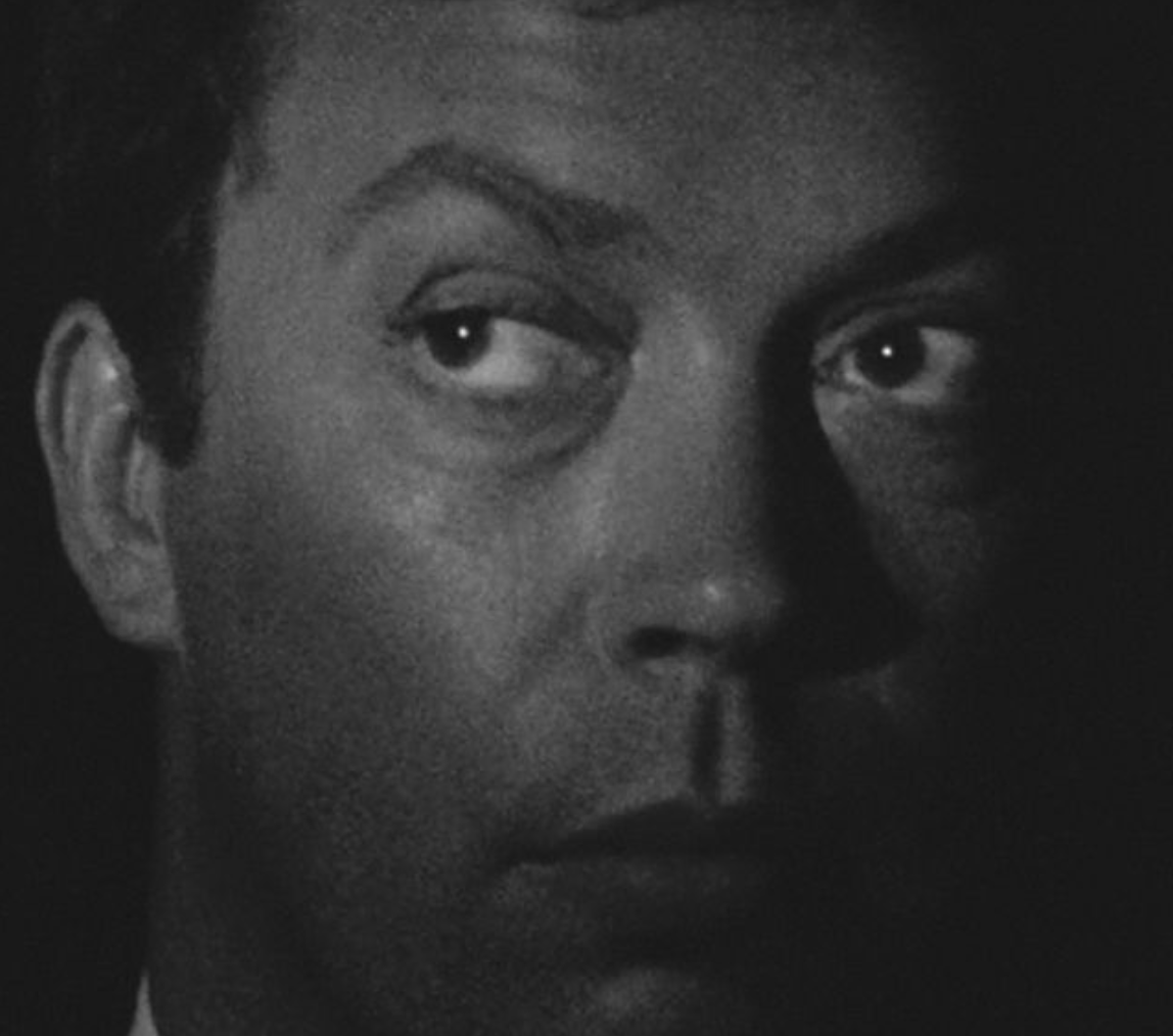 matthewglidden's tweet photo. @WhoDoneItdoc Watched the 4K last night and Wadsworth's eye acting, A+ and eternal https://t.co/HFhmbiNXOu