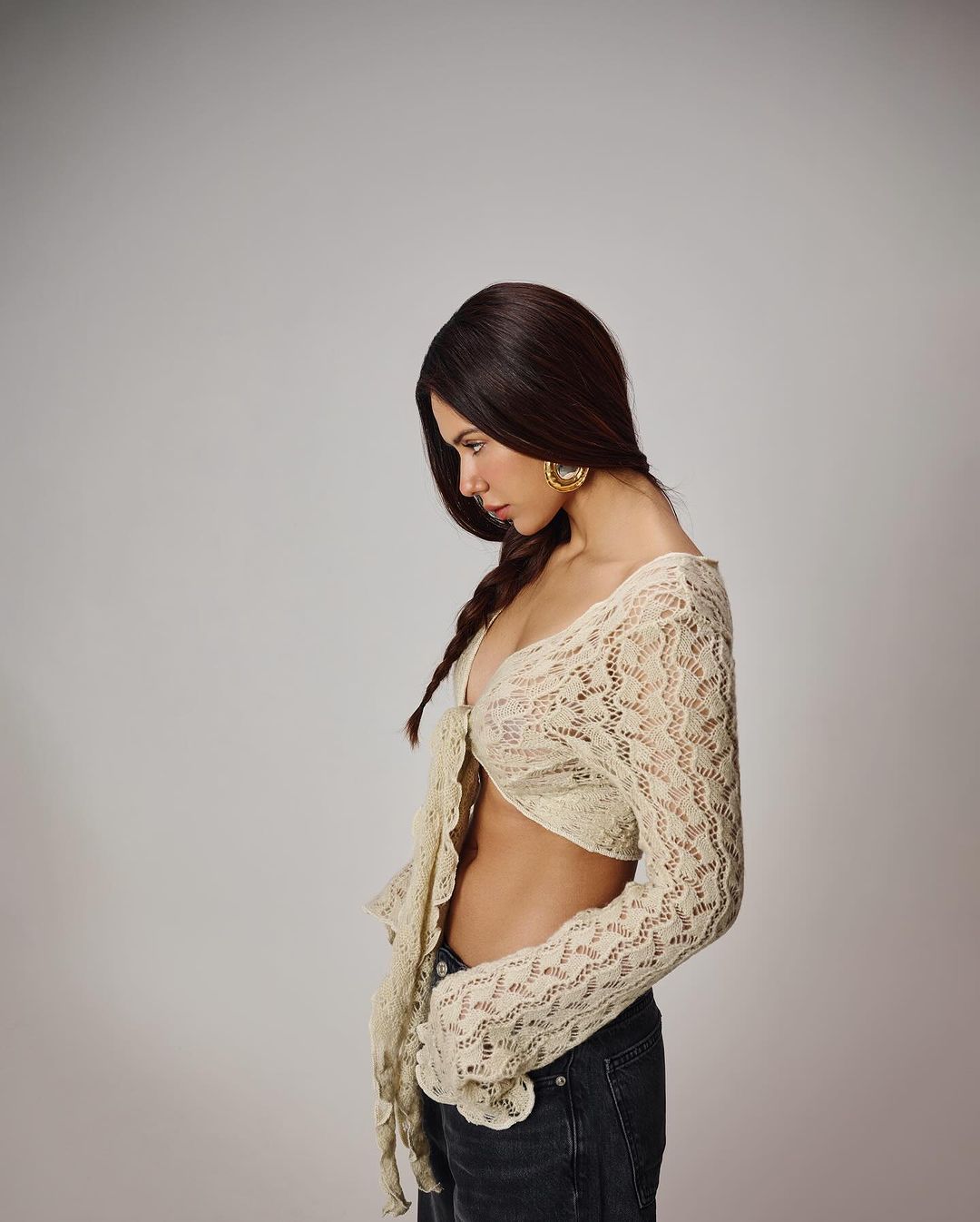 GH863U5a8AAHJ2f?format=jpg&name=large