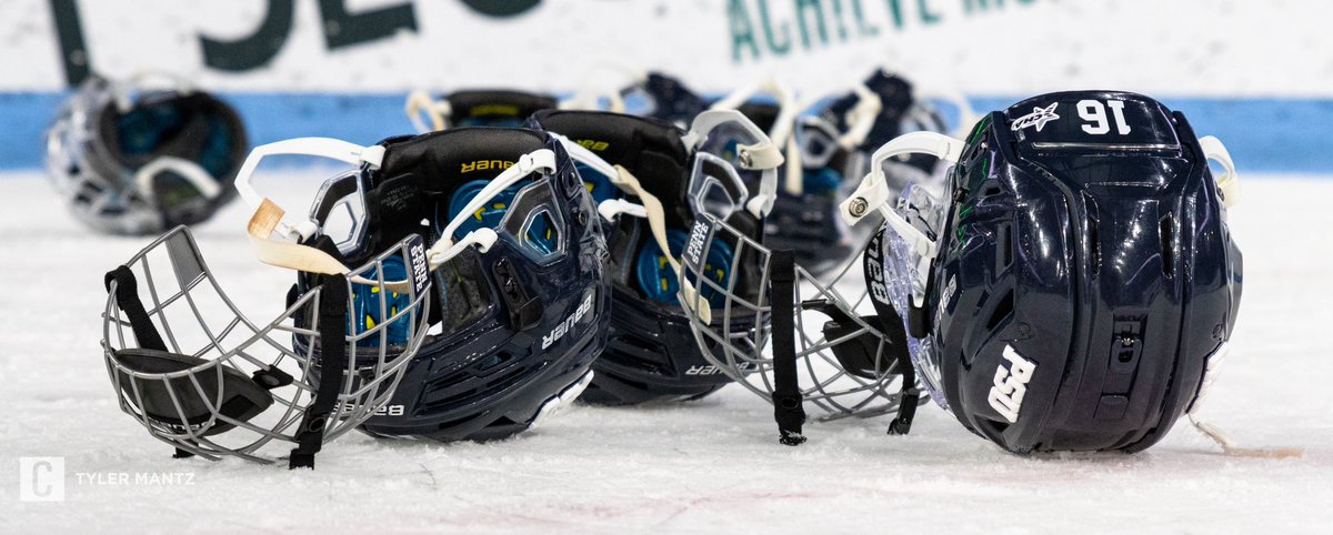 TylerMantz2's tweet photo. Penn State women’s hockey won the 2024 CHA conference championship! https://t.co/Sesj6UiiSp