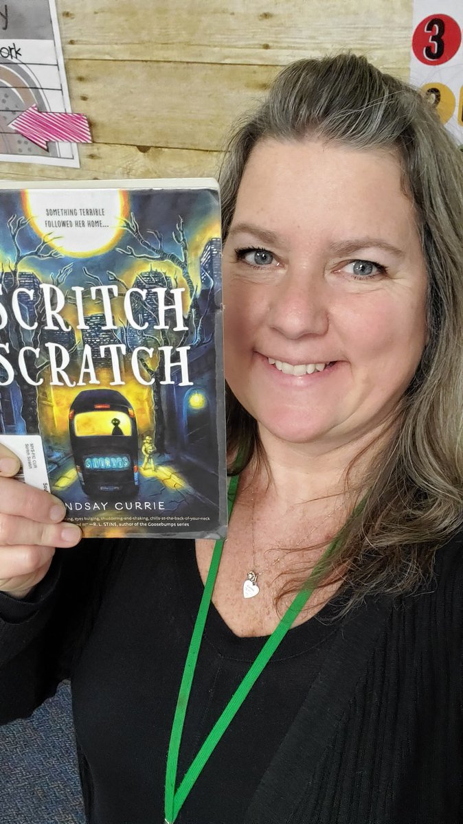 Decided to read along with one of my students' book choices. We both love a genuinely scary read, one that will send shivers down your spine.  The storyline was based out of Chicago.  It was a page turner.  Great cast of characters 
#lovetoread #hauntedtours #pageturner