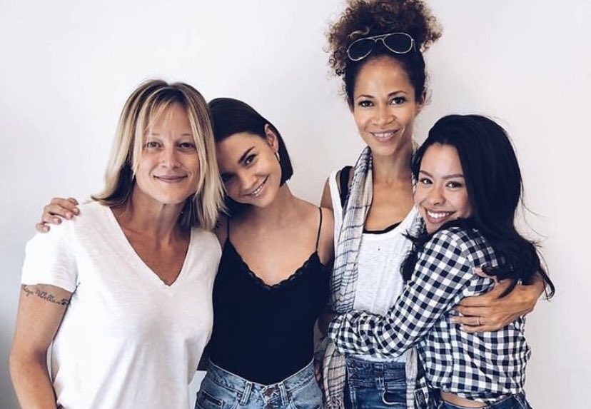 AF2330's tweet photo. Saying goodbye to these 4 breaks my heart💔 they mean everything and more to me and everyone else♥️⚓️ #goodtrouble #thefosters #stefadamsfoster #lenaadamsfoster #callieadamsfoster #marianaadamsfoster #teripolo #sherrisaum #maiamitchell #cierraramirez https://t.co/BeHvKKtPER