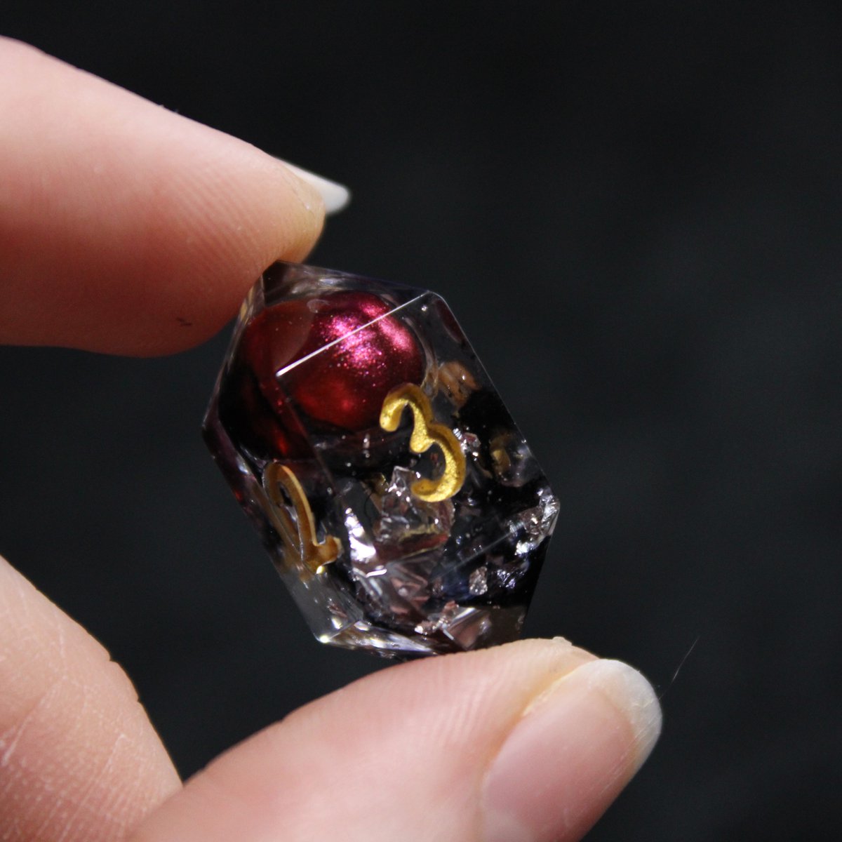 alchemist_attic's tweet photo. Liquid cores do some interesting stuff when you add oil, water, AND mica powder. The mica mixes with both the oil and the water so it doesn't have that distinct oil-water split as much. #handmadedice #liquidcore #dice https://t.co/bMkCfQNhcE