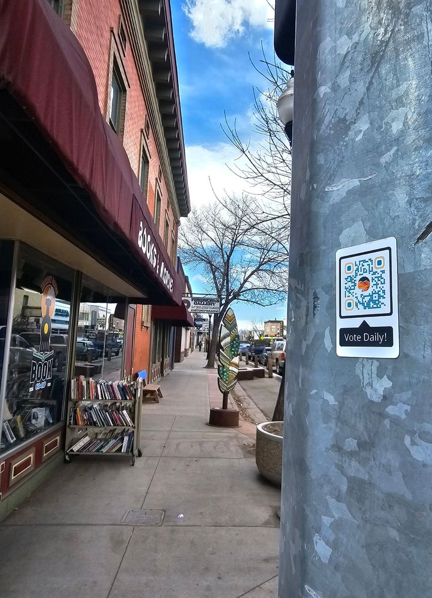 There's art around every corner in Alamosa😍  It's just one of the reasons we were nominated for <a href="/USAToday/">USA TODAY</a>'s Best Small Town Cultural Scene! You can vote daily, and to make it even easier, team Visit Alamosa has scattered some handy QR codes around town👀 #visitalamosa