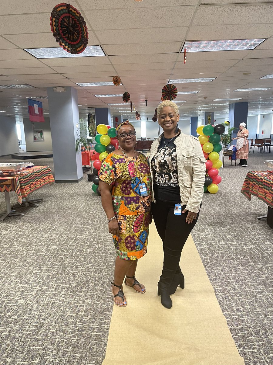 Leadership enjoy a moment during their visit. Our amazing leaders Laniki’s &amp; Shirlene. #SmithStarzz #weRtheNAC #Lifeatatt
