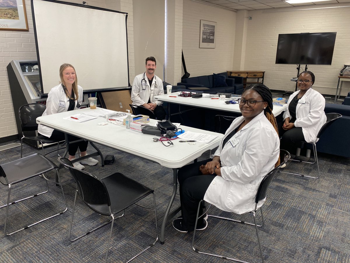 Interdisciplinary learning and service at its best! Faculty & students from pharmacy and @hsc_shp programs partnered with the CVS Managed Care PGY1 pharmacy residency to host a health fair at the Haltom City Senior Center, offering wellness education, medication reviews & more!