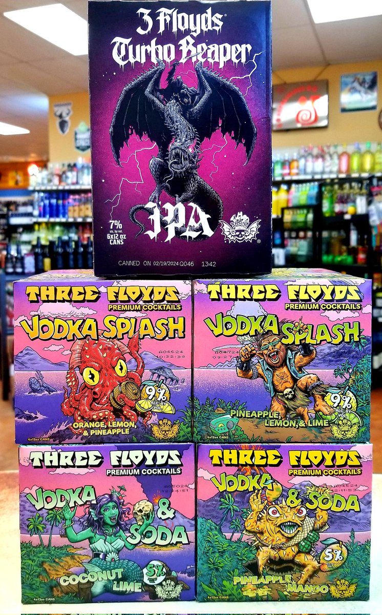 I decided to build a monument commemorating the new ones from @3floyds! 
#NewArrivals #ReadyToDrink #BeerMonument
