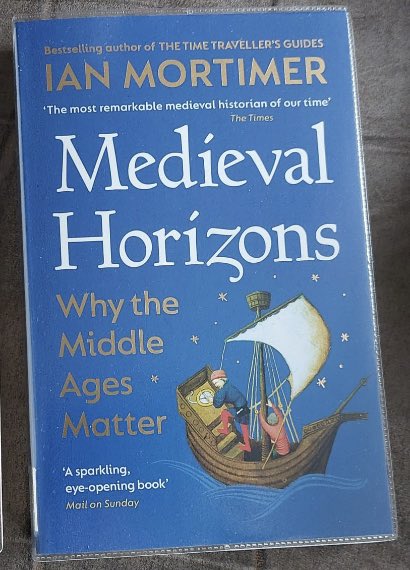 Our new #HTBC book for the next 6 weeks is @IanJamesFM Medieval Horizons. Slowchat and planned end of April discussion are both taking place on our new platform. DM the page if you want further details of how to join the chat….🤷‍♀️
