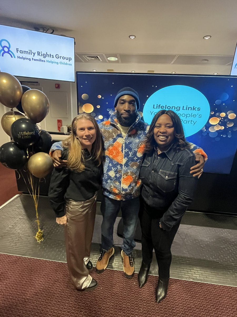 Laura Eden tweet media