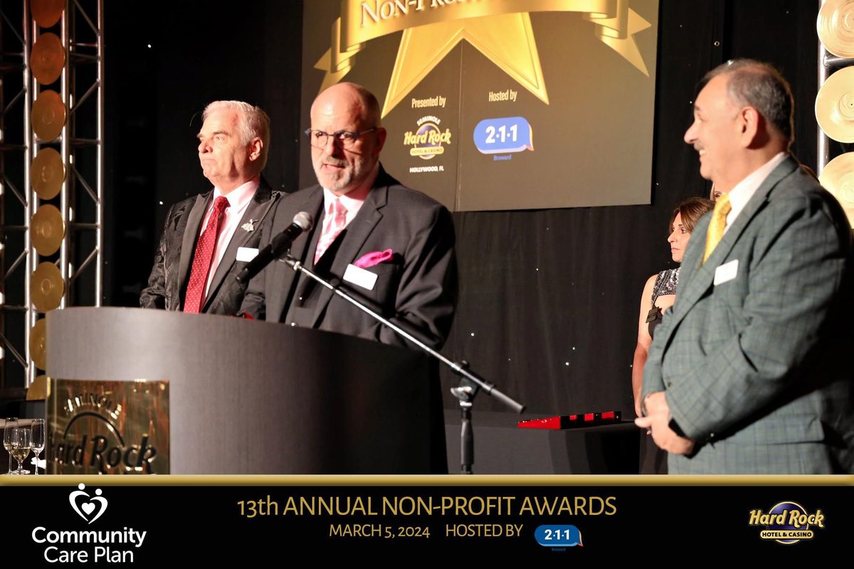 itsedwardoz's tweet image. We Won! The Gay Men's Chorus of South Florida won the BBX Capital Nonprofit of the Year - The Arts at the 13th Annual Nonprofit Awards by 211Broward at Seminole Hard Rock Hotel &amp;amp; Casino - Hollywood, FL. #NonprofitOrganizations #gmcsf #gaymenschorus #southflorida #browardcounty