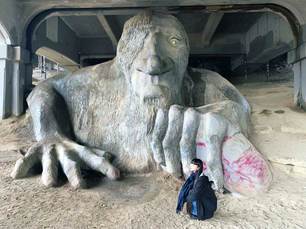 #JIdol: Daily  Tsukishiro Himari 
第342 🐉🌙❤️‍🔥

Hima visits the Seattle Troll after #NWIdolFest 2022

Image source:  Tsukishiro Himari

#月城ひまり #TsukishiroHimari #Isiliel #Necronomidol
#地下アイドル #アイドル #Idol 
#NWIdolFest2023
#Seattle #SeattleTroll #Troll #トロール