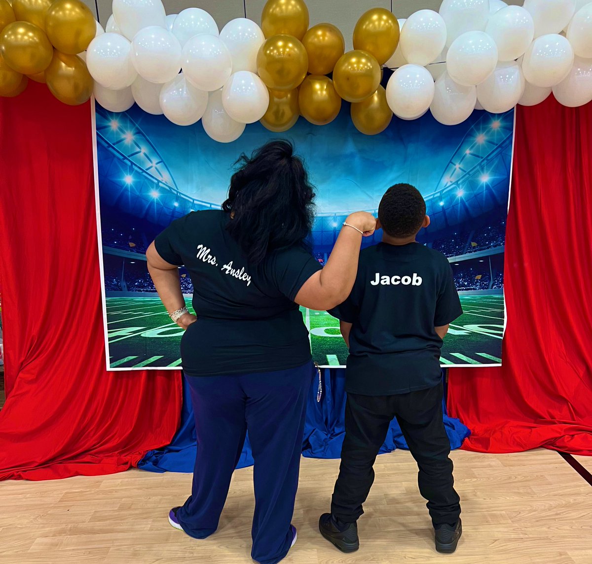 Game Night with my Mentee! Dabbing on our competition 🥇 🎉