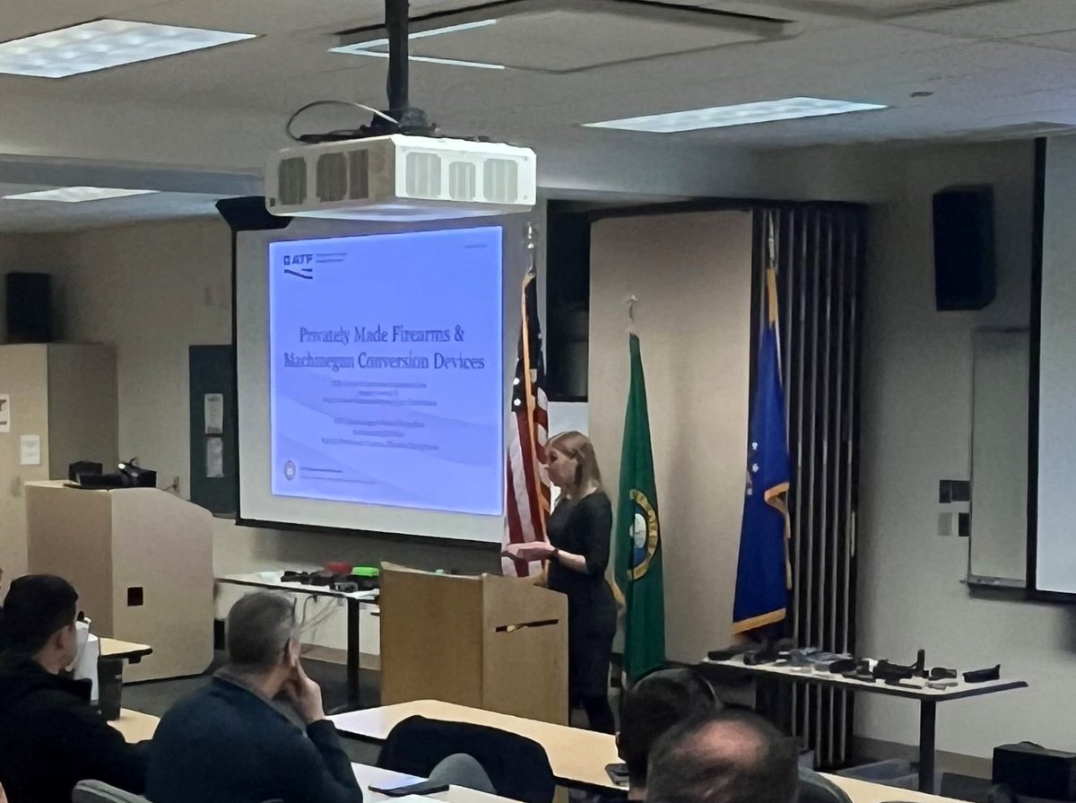 At an @ATF_Seattle training about privately made firearms and machine gun conversion devices, U.S. Attorney Waldref highlighted how law enforcement partnerships have a significant impact in removing illegal firearms and reducing violent crime. justice.gov/usao-edwa/pr/u…