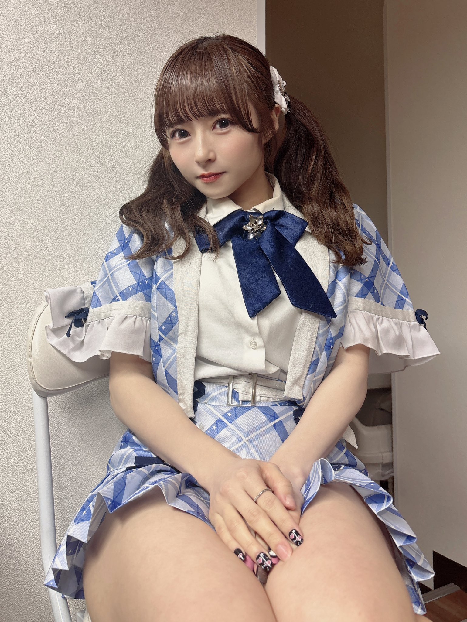 ミニスカアイドル / X