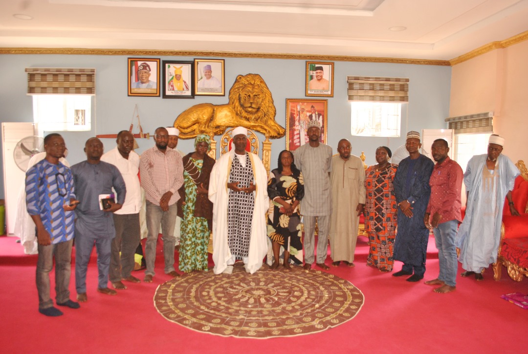 Yesterday: @calped4devt and partners in the @ogpkaduna strengthening #SocialProtectionKD systems group visited His Royal Highness, Ishaku Yari, Esu Chikun and members of the Chikun Traditional Council for a community sensitization to empower citizens track #SocialProtection