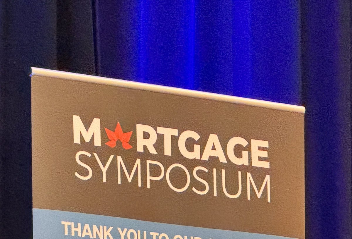 HustonLoke's tweet photo. About to give a regulatory update at Mortgage Professionals Canada covering mortgage suitability and elevated proficiency @MortgageProsCan @FSRA_News https://t.co/Syo8zSAKIm