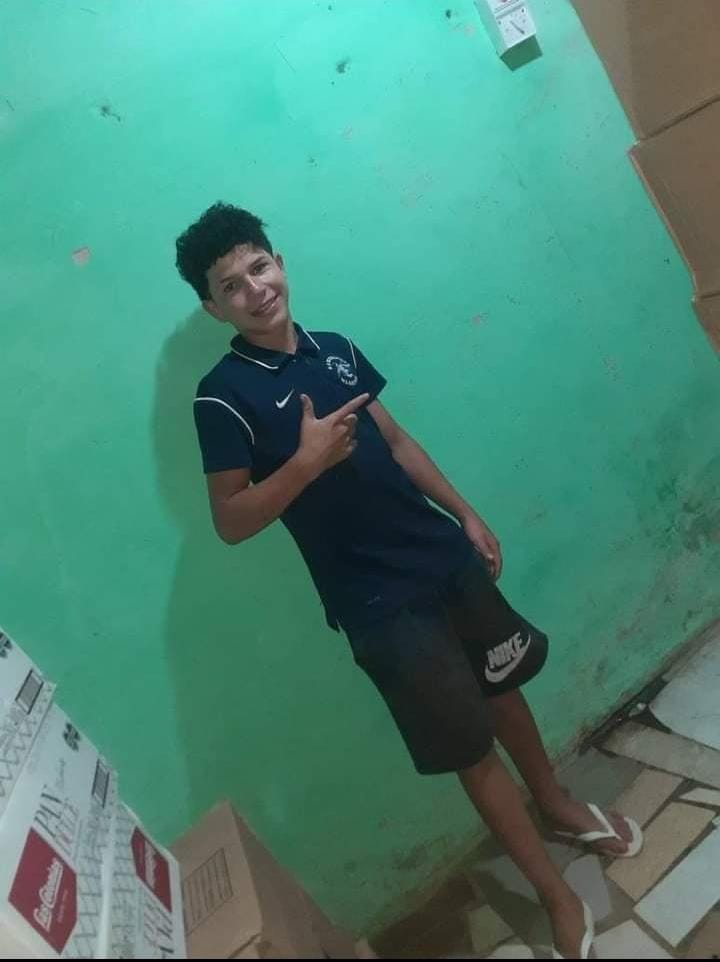 #URGENTE 

Solicitamos colaboración de la ciudadanía para ubicar al adolescente, Matias Josué Ramírez, de 14 años de edad, quien se encuentra desaparecido. Fue visto por ultima vez en las inmediaciones del CENTRA, Avenida Venezuela.