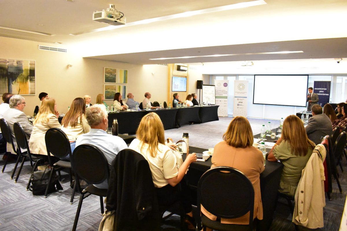 CamturUruguay's tweet image. Un nuevo informe Monitor de la actividad turística.
@CERES_UY @AlesinaMartin
@Aeropuertosuy @enjoypde @hilton, @HyattCentricmvd, @PuntaDelEsteCEC @RadissonMVD, #SacramentoManagement #Solanas, y #Totalnet #encontrarnosparapotenciarnos