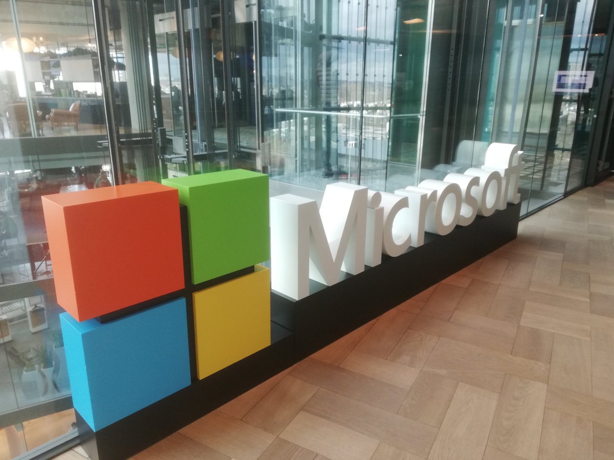 Mark Kenny (@markkenster) on Twitter photo Thoughtful couple of days with <a href="/MicrosoftUK/">Microsoft UK</a> <a href="/NuanceInc/">Nuance Communications</a> discussing the evidence, perception, potential and hope surrounding gen AI in healthcare. We need to be brave, innovative, & ask the right questions. #improvedefficiency #reducedburnout Thoughtful couple of days with <a href="/MicrosoftUK/">Microsoft UK</a> <a href="/NuanceInc/">Nuance Communications</a> discussing the evidence, perception, potential and hope surrounding gen AI in healthcare. We need to be brave, innovative, & ask the right questions. #improvedefficiency #reducedburnout