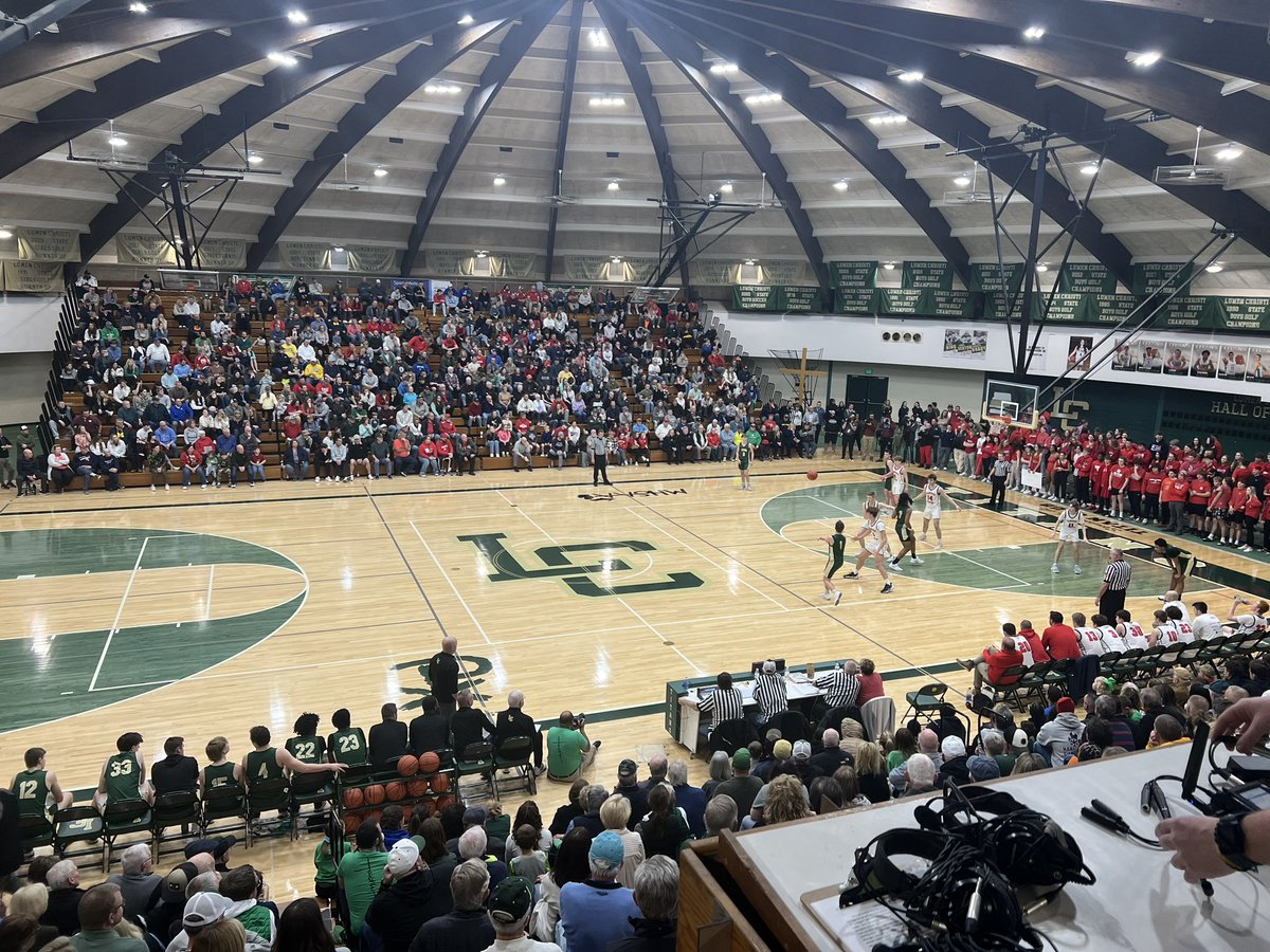 What an environment and awesome site for the matchup of two undefeated squads. @ChesaningHoops vs @LBG_Wolfpack hoops in the regional semis at Lumen Christi. @TedFattal and the fellas are on the call on z925, let’s go! #MHSAA