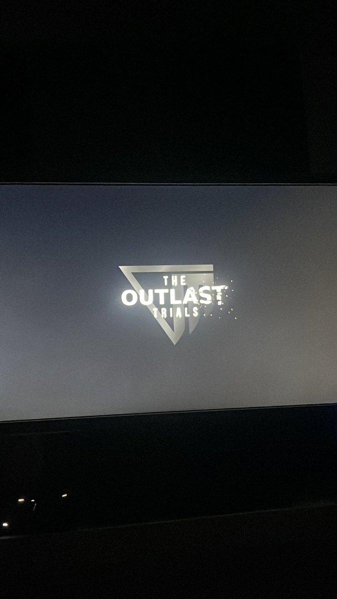 Tallstunta's tweet photo. @TheRedBarrels my game is stuck on this starting screen can anyone help I’m on ps5 (I’ve tried deleting the game and re download not working) https://t.co/uI9CzoKERW